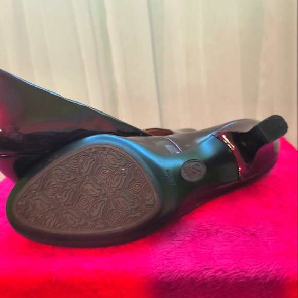 Sofft, burgundy red pumps. Size 7.5us NWOT - Picture 4 of 4